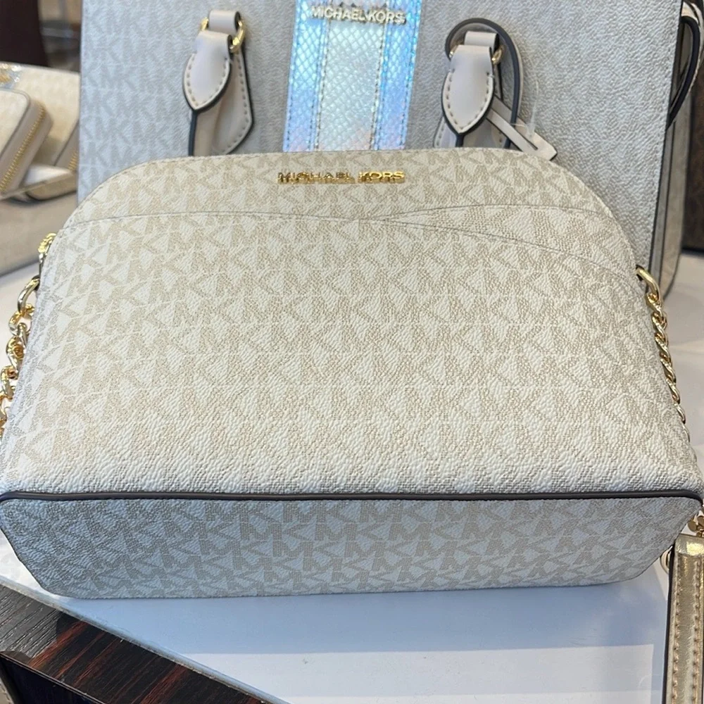 Michael Kors Jet Set Travel Medium Metallic Signature Logo Dome Crossbody NWT - Picture 10 of 16